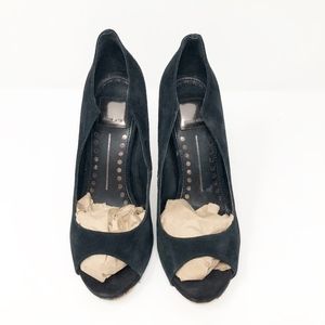 Dolce Vita Isabel Size 7.5 Black Suede Pumps